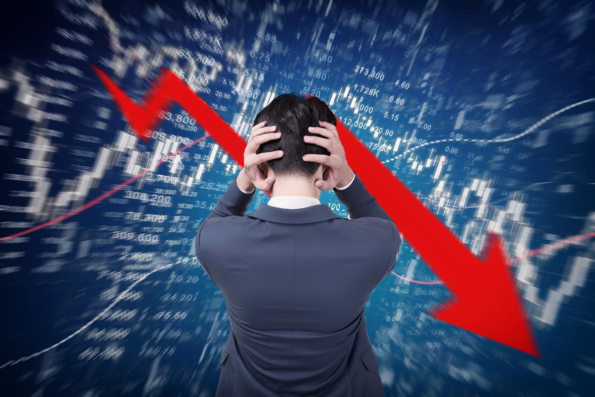 成人永久免费crm 金瓶第1回双乳被吸